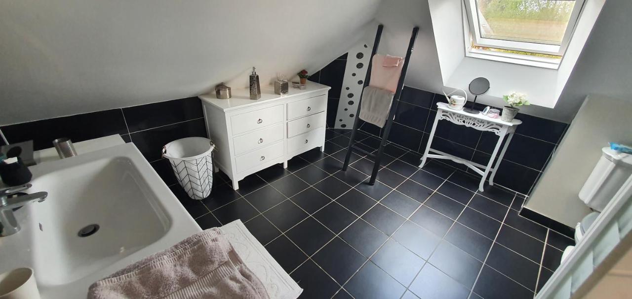 Les Chambres De Fontenon Saint-Avé 外观 照片